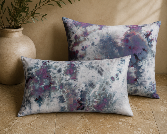 Lunar Lullaby  — 25 Momme, 100% Mulberry Silk, Zippered Pillowcase